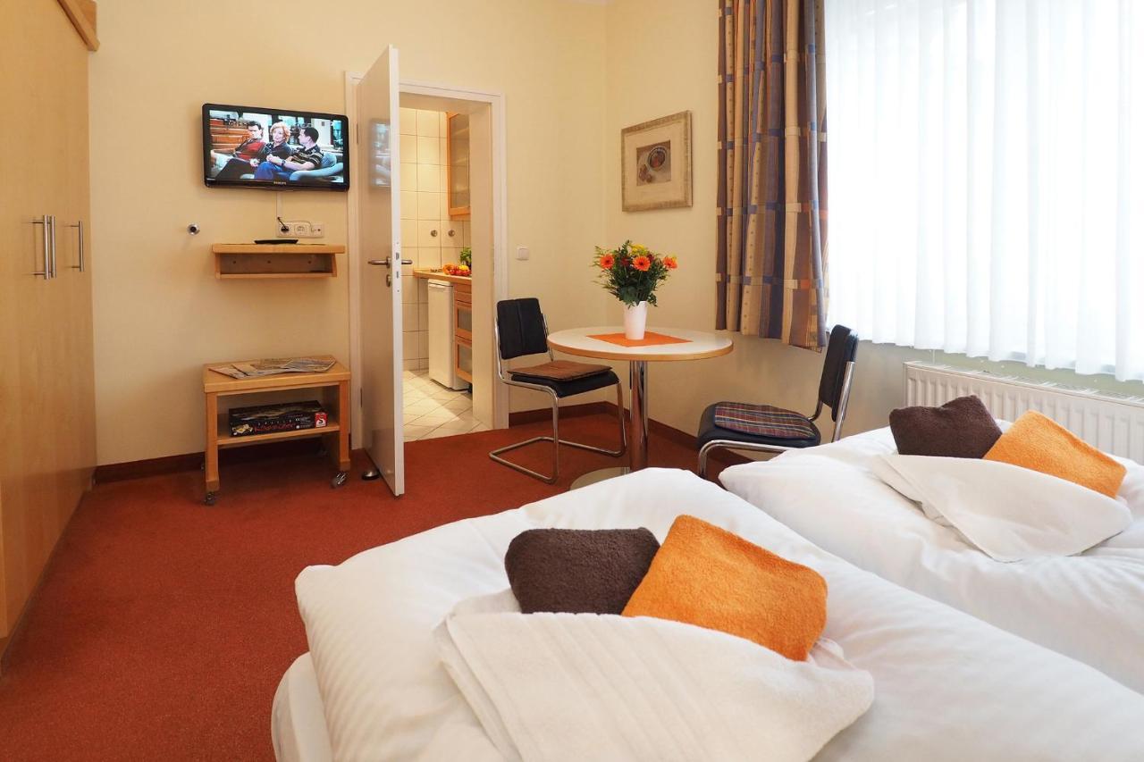 Seetelhotel Villa Aurora Heringsdorf  Bagian luar foto